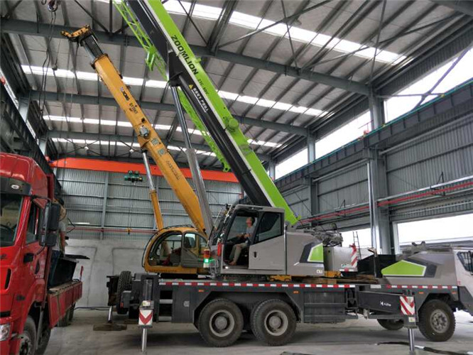 长岛县高空车出租需要注意哪些安全事项？